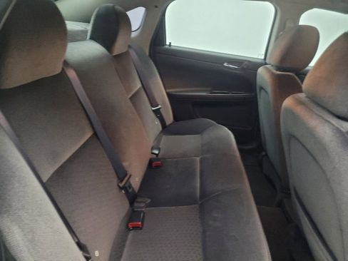 Used 2014 Chevrolet Impala Limited LS FWD image 19