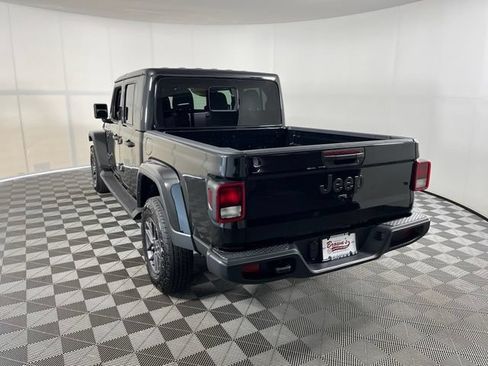 Used 2026 Jeep Gladiator Sport AWD/4WD image 5