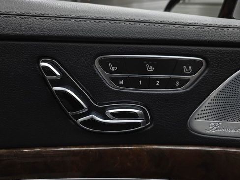 Used 2015 Mercedes-Benz S 550 4MATIC Sedan image 35