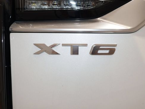 Used 2024 Cadillac XT6 Sport w/ LPO, Floor Liner Package AWD/4WD image 36