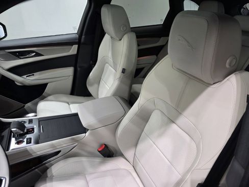 New 2026 Jaguar F-PACE R-Dynamic S image 8