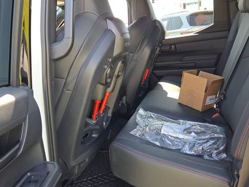 Used 2025 Toyota Tacoma TRD Pro AWD/4WD image 7