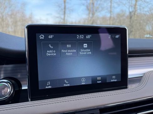 Used 2022 Lincoln Corsair AWD w/ Premium Package image 28