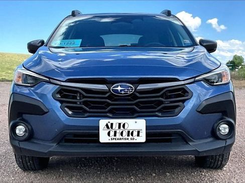 Used 2024 Subaru Crosstrek 2.0i Premium AWD/4WD image 2