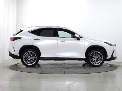 Certified 2025 Lexus NX 350h Luxury w/ Rear Seat Package image 10