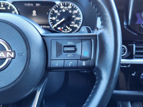 Used 2024 Nissan Pathfinder SV image 20