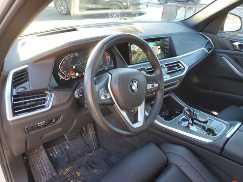 Certified 2023 BMW X5 xDrive40i w/ Premium Package image 10