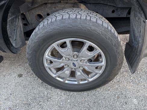 Used 2019 Ford Ranger Lariat w/ Equipment Group 501A Mid image 10