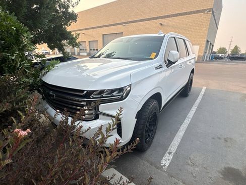 Used 2021 Chevrolet Tahoe High Country AWD/4WD image 2