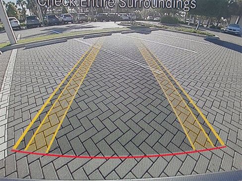 Used 2021 Mercedes-Benz GLE 450 4MATIC image 22