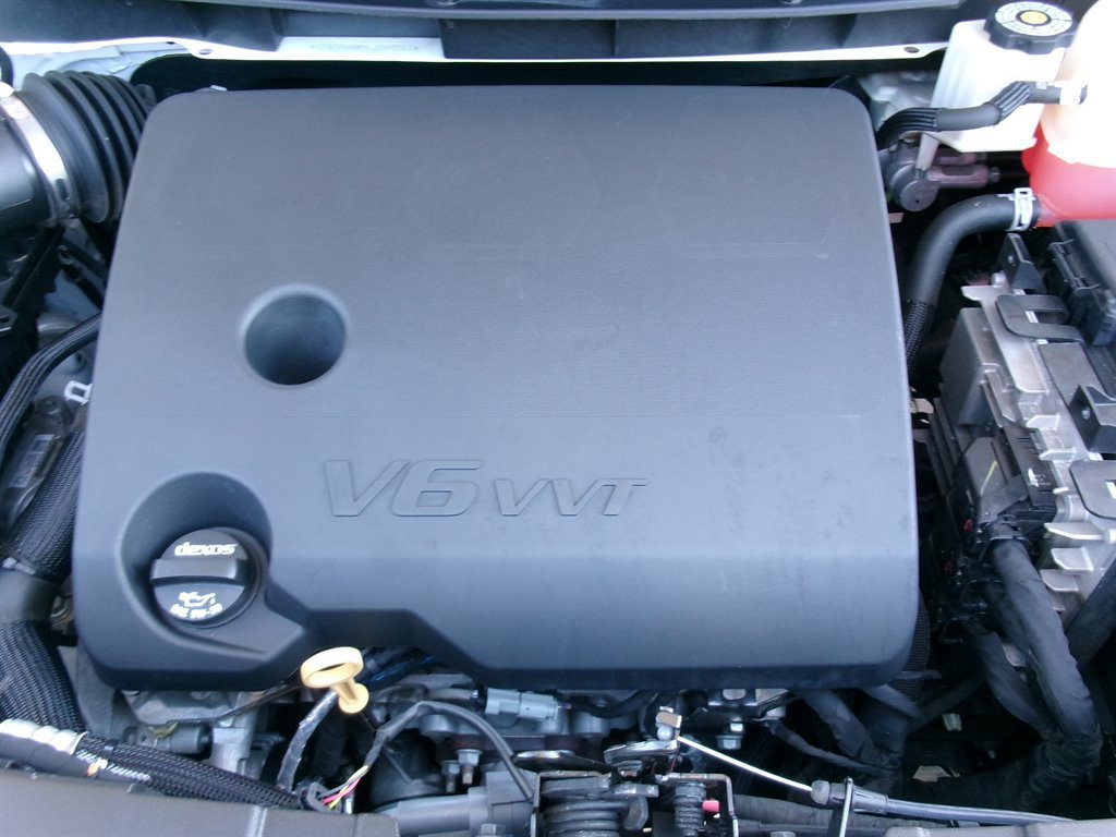 Used 2020 Chevrolet Traverse Premier FWD image 41