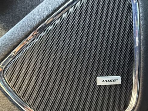 Used 2019 Chevrolet Suburban LT image 28