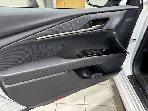 New 2026 Toyota Camry Hybrid AWD/4WD image 8