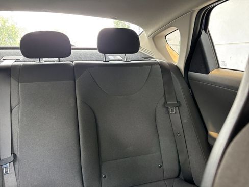 Used 2025 Kia K4 FWD image 38