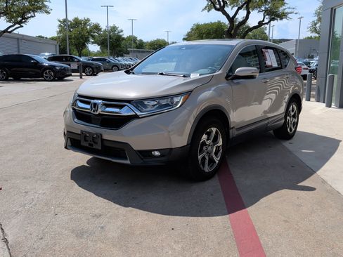 Used 2018 Honda CR-V EX image 5
