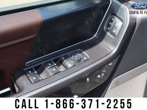 Used 2023 Ford F150 Lariat w/ Equipment Group 502A High AWD/4WD image 18