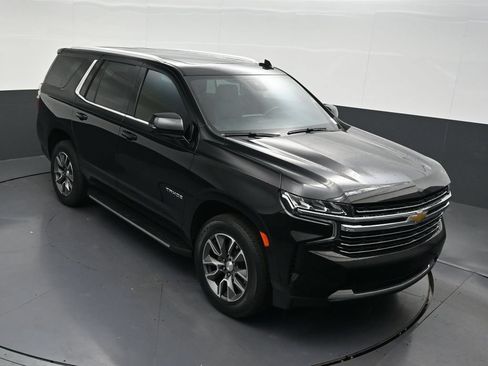 Used 2023 Chevrolet Tahoe LT w/ Luxury Package RWD image 22