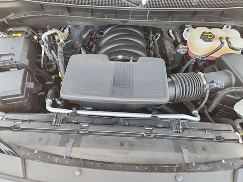 Certified 2025 Chevrolet Tahoe High Country RWD image 31