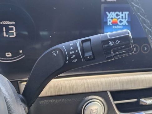 Used 2025 Hyundai Sonata SEL FWD image 27