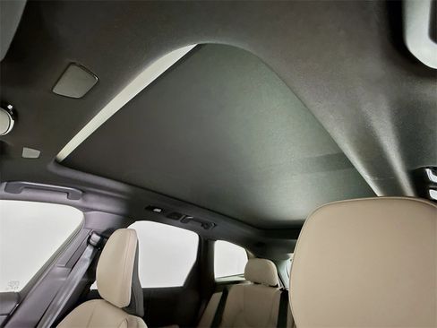 New 2026 Volvo XC60 B5 Plus w/ Protection Package Premier image 21