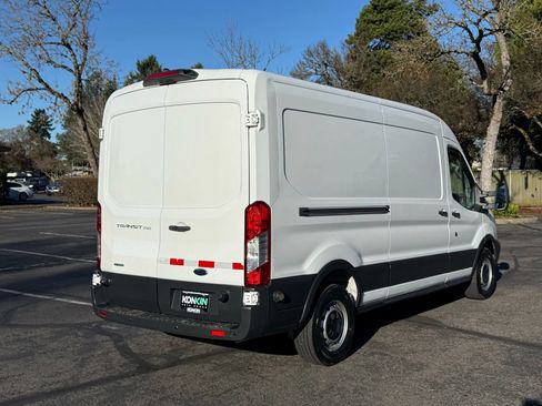 Used 2018 Ford Transit 250 148 Medium Roof image 6