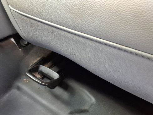 Used 2019 Chevrolet Silverado 2500 W/T w/ WT Convenience Package image 11