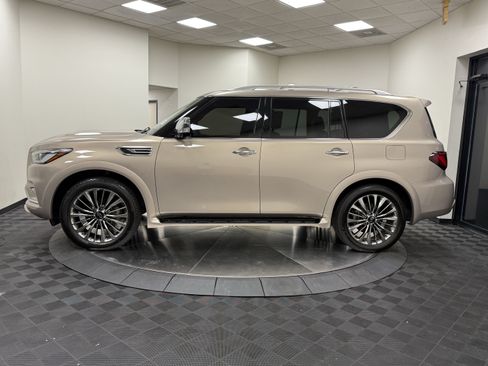 Used 2021 INFINITI QX80 Sensory w/ Cargo Package RWD image 8