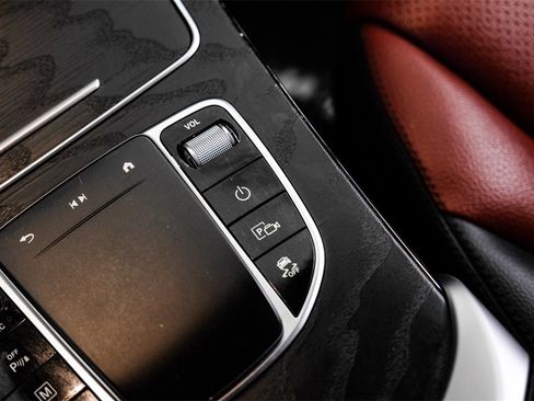 Used 2022 Mercedes-Benz GLC 300 w/ AMG Line image 25