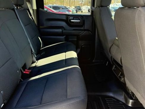 Used 2023 GMC Sierra 1500 Pro w/ Pro Value Package image 17