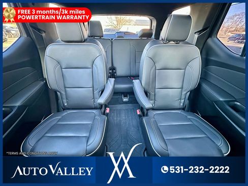 Used 2022 Chevrolet Traverse Premier w/ LPO, Floor Liner Package image 39