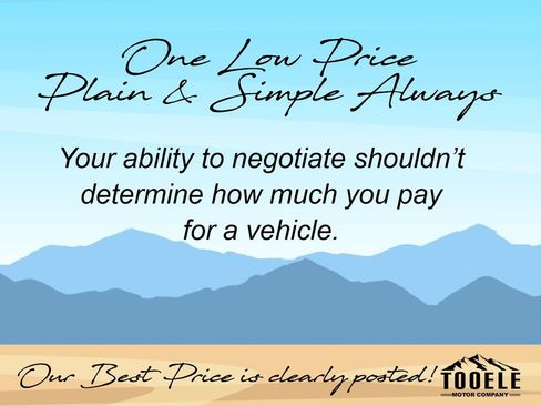 Used 2024 Chrysler Pacifica Touring-L image 4