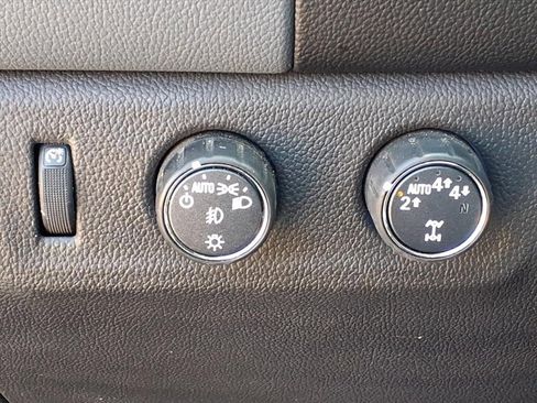 Used 2022 Chevrolet Colorado Z71 image 15