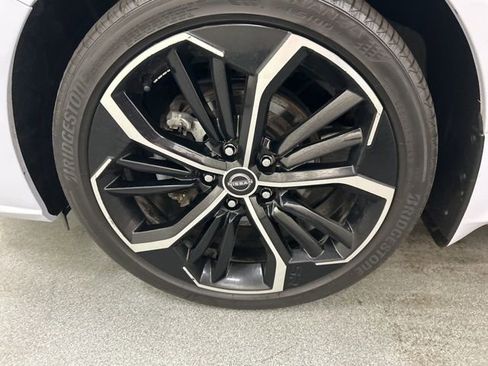 Used 2023 Nissan Altima 2.5 SR w/ SR Premium Package image 27