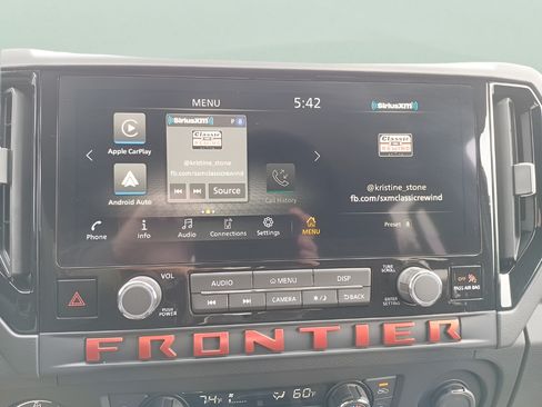 Used 2025 Nissan Frontier PRO-4X AWD/4WD image 20