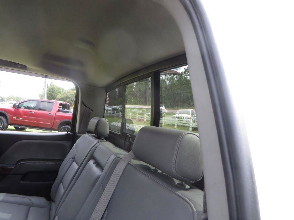 Used 2015 GMC Sierra 2500 SLT w/ Suspension Package, Off-Road AWD/4WD image 31