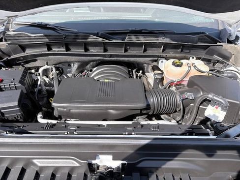 Used 2025 GMC Sierra 1500 SLT RWD image 27