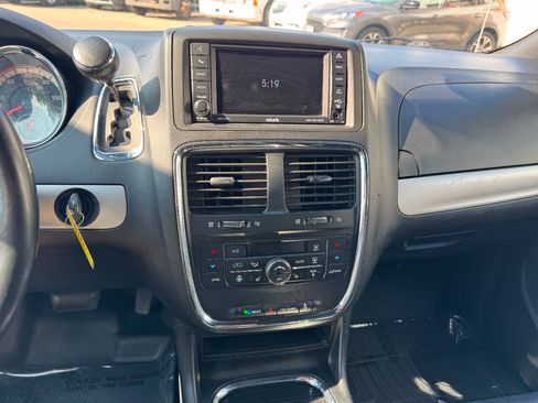 Used 2019 Dodge Grand Caravan GT FWD image 20