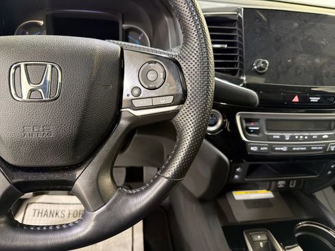 Used 2021 Honda Passport Elite image 15