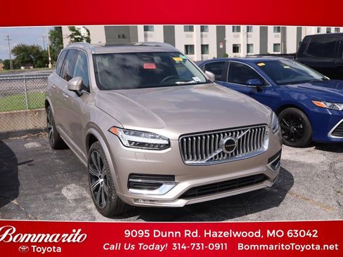 Used 2023 Volvo XC90 B6 Ultimate w/ Protection Package Premier AWD/4WD image 1