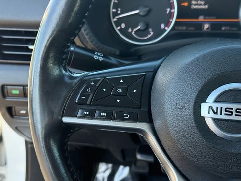 Used 2023 Nissan Sentra SV w/ All-Weather Package image 17