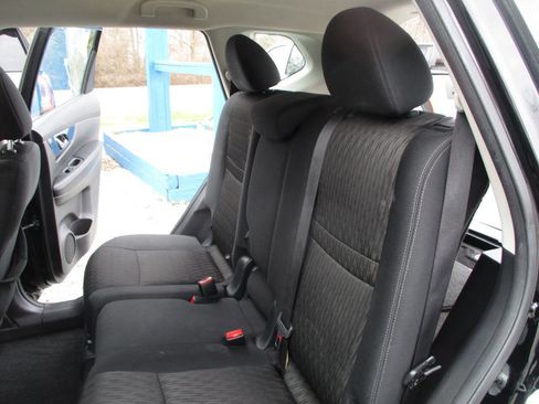 Used 2017 Nissan Rogue S image 24