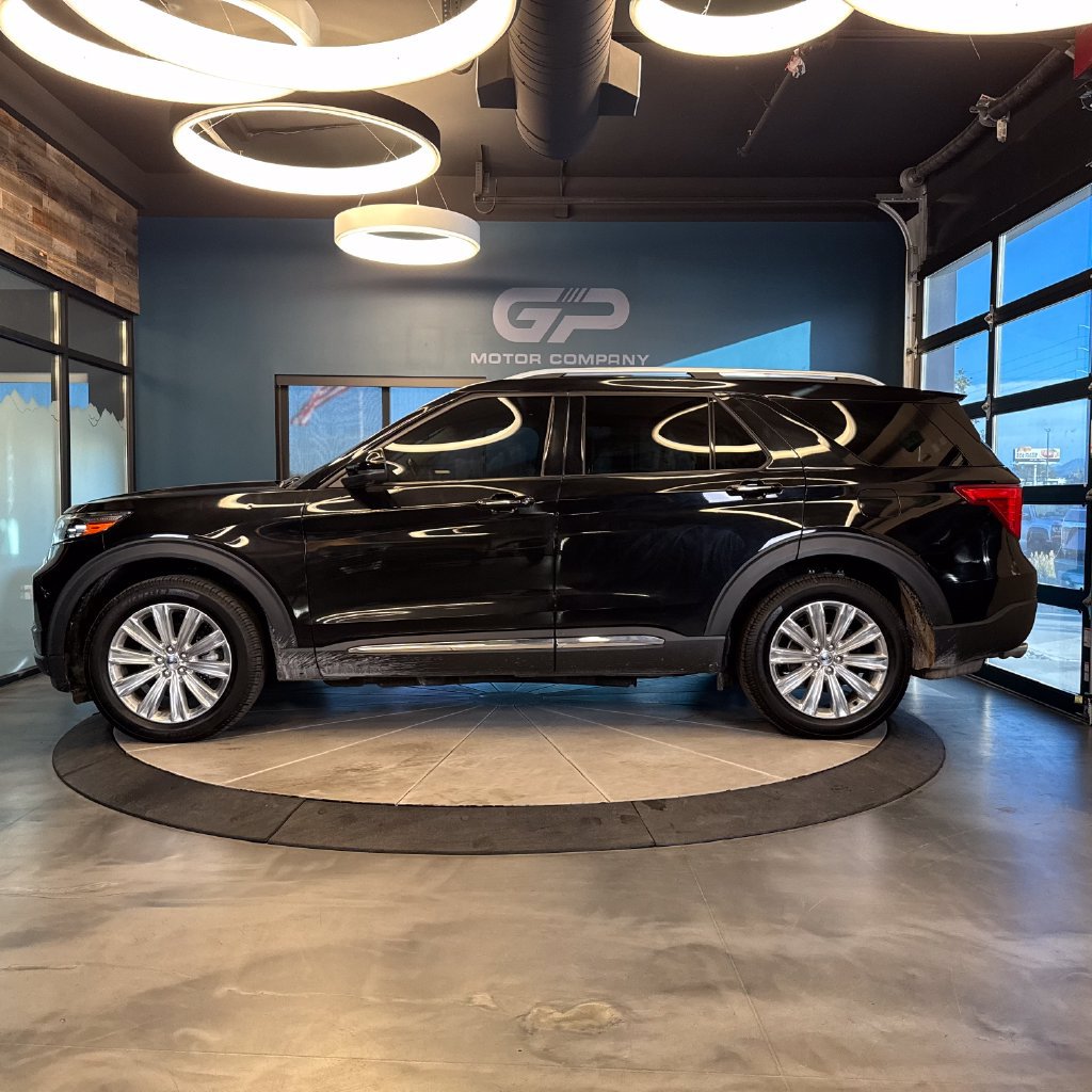 Used 2021 Ford Explorer Limited w/ Equipment Group 301A AWD/4WD image 6