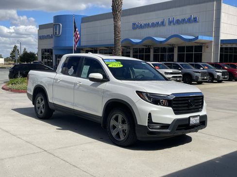 Certified 2023 Honda Ridgeline RTL image 1