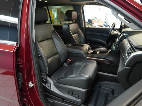 Used 2018 Chevrolet Suburban LT AWD/4WD image 26