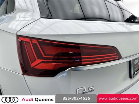 Certified 2024 Audi Q5 e Premium Plus w/ Premium Plus Package image 6