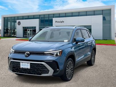 New 2026 Volkswagen Taos SE