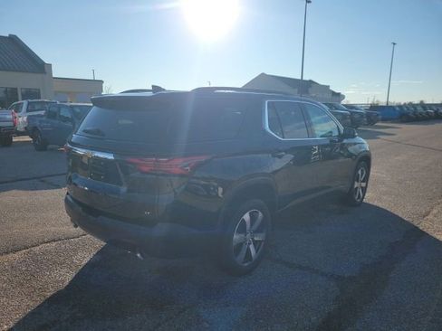 Used 2023 Chevrolet Traverse LT w/ LT Premium Package image 20