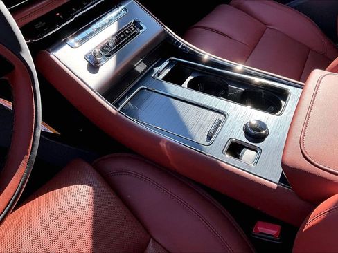 New 2026 Lincoln Aviator Reserve w/ Luxury Package image 8