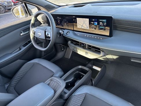 New 2026 Nissan Leaf Platinum+ w/ Cargo Package (Platinum+) image 20