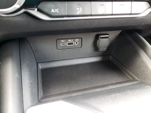 Used 2020 Nissan Altima 2.0 SR image 24